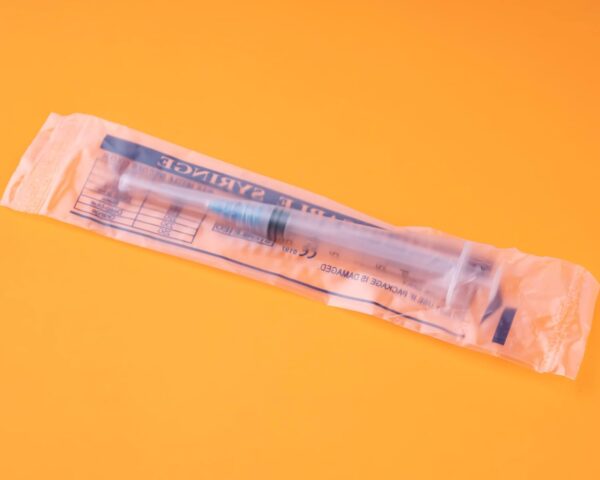 3 mL Luer Lock Syringe with 23G × 1″ Needle (Pack of 100) - Image 2