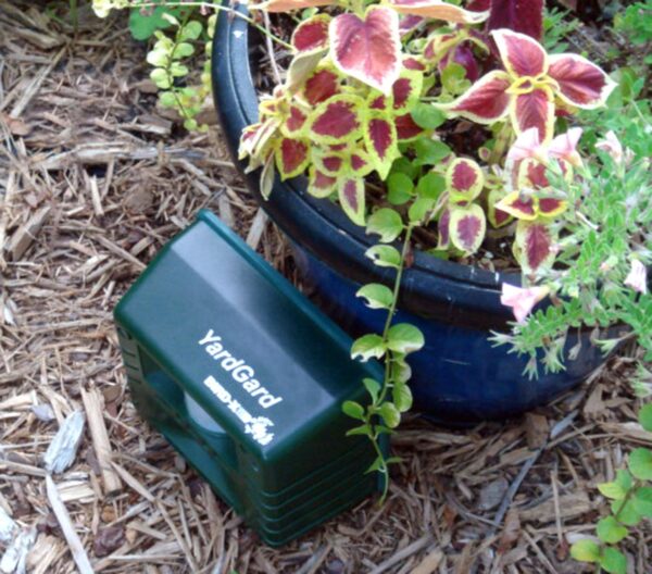Bird-X Yard Gard Ultrasonic Animal Repeller with Motion Sensor - 4,000 sq ft Coverage - Image 6